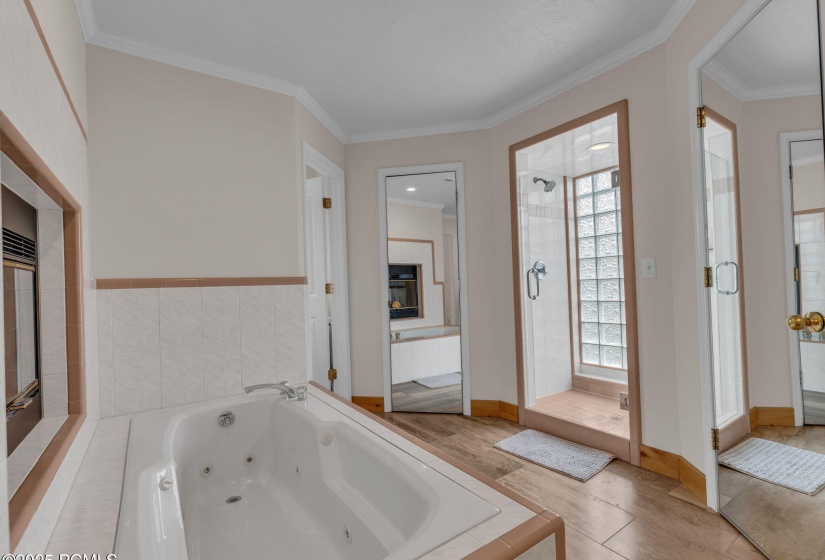 22-web-or-mls-3830-saddleback-rd