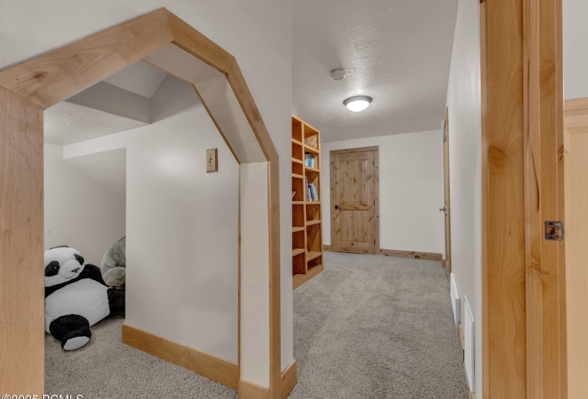 54-web-or-mls-3830-saddleback-rd