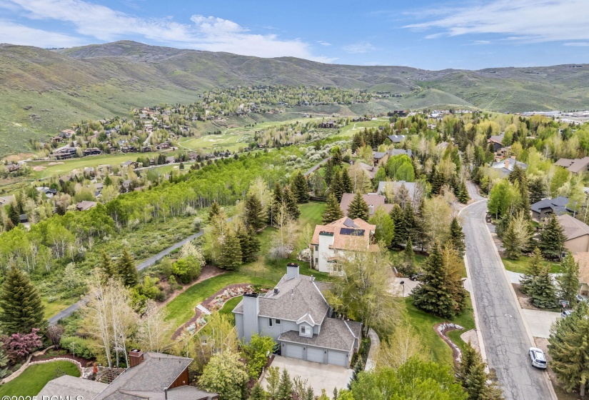 16-web-or-mls-3830-saddleback-rd