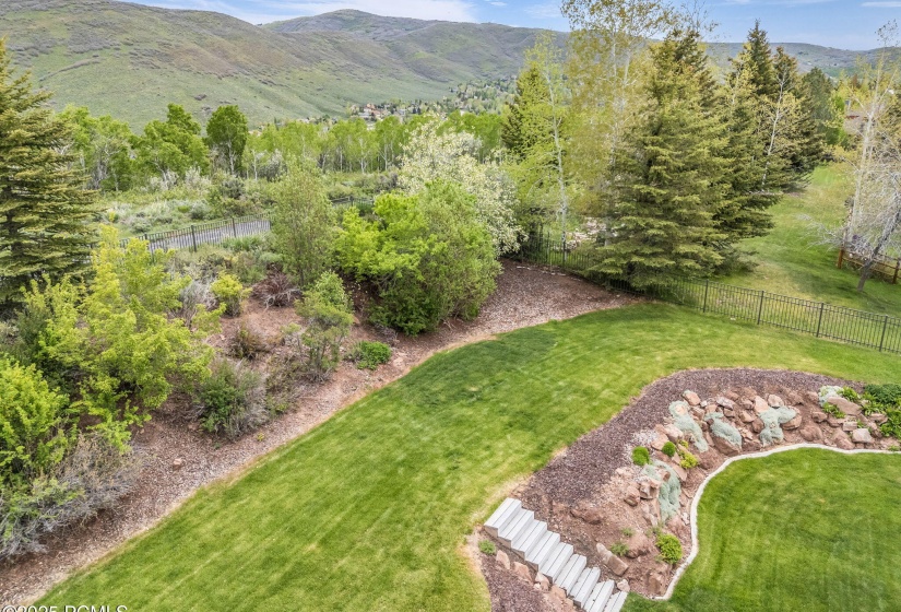 13-web-or-mls-3830-saddleback-rd
