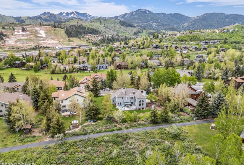 14-web-or-mls-3830-saddleback-rd