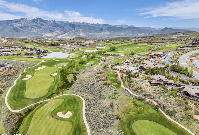 12-web-or-mls-3830-saddleback-rd