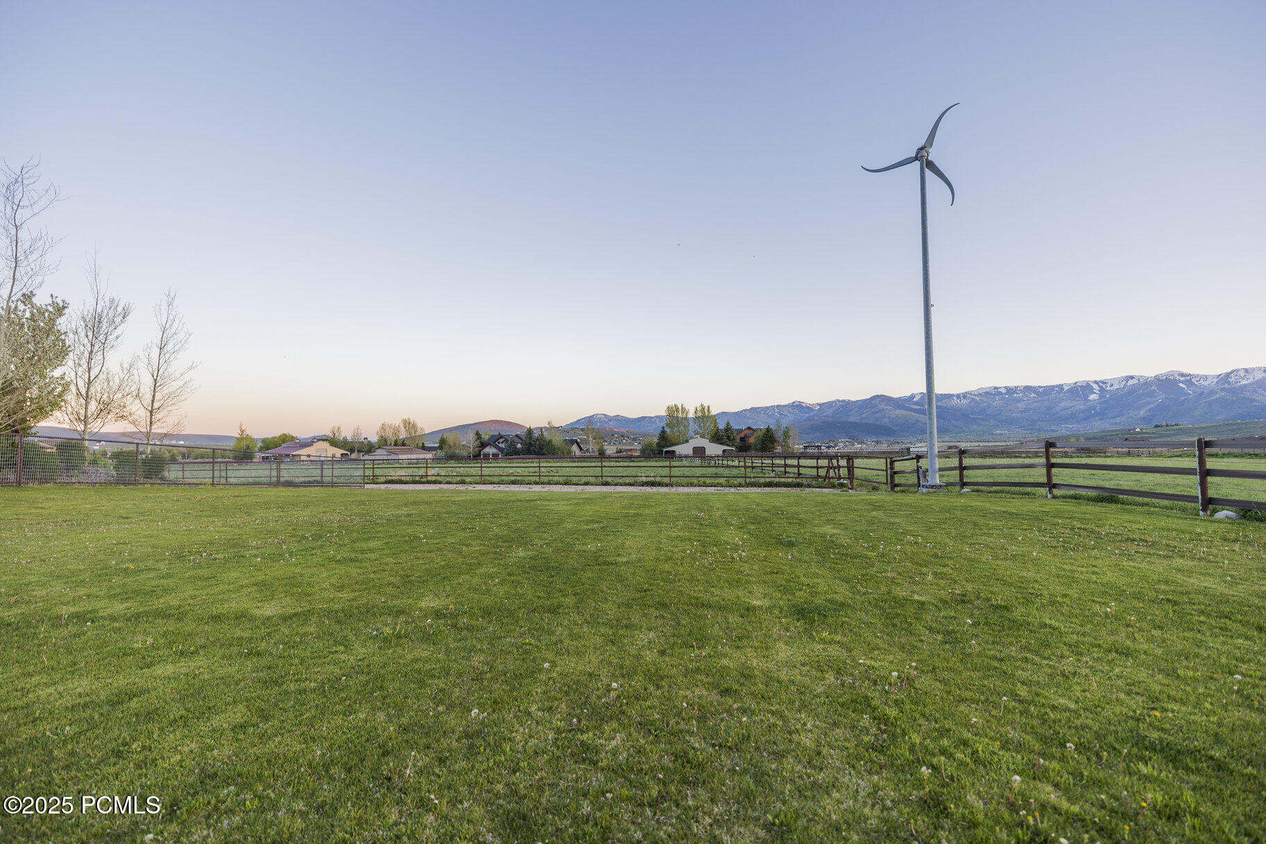 191_7778_n_greenfield_drive_park_city_-5