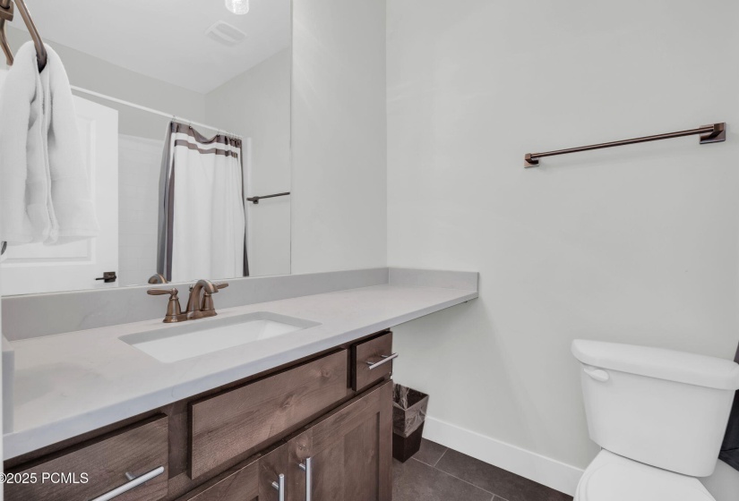 38-web-or-mls-3041-cedar-dr