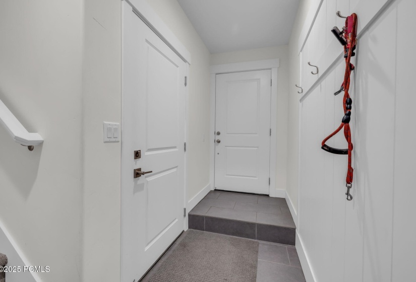 42-web-or-mls-3041-cedar-dr