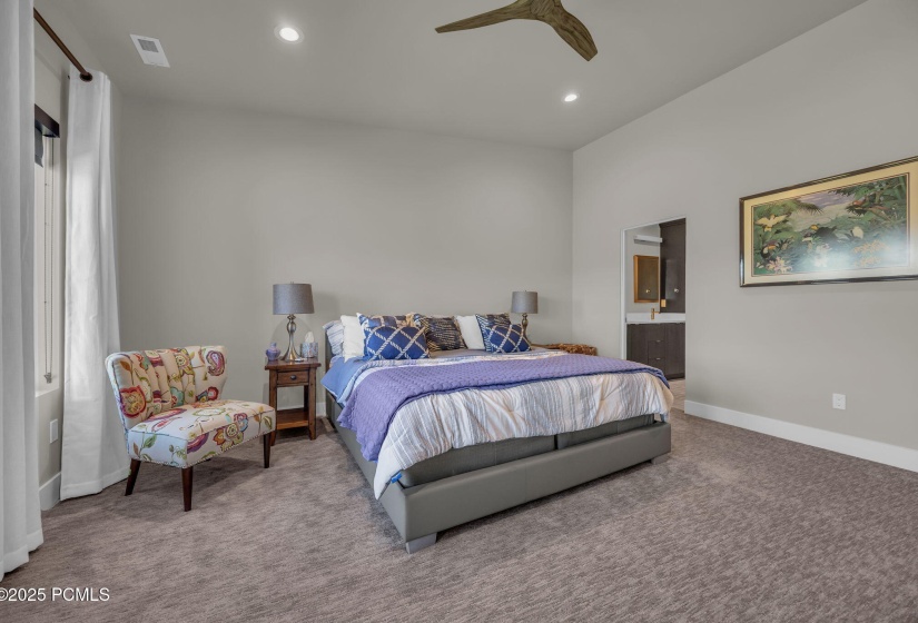 24-web-or-mls-9984-n-trail-trail-loop-29