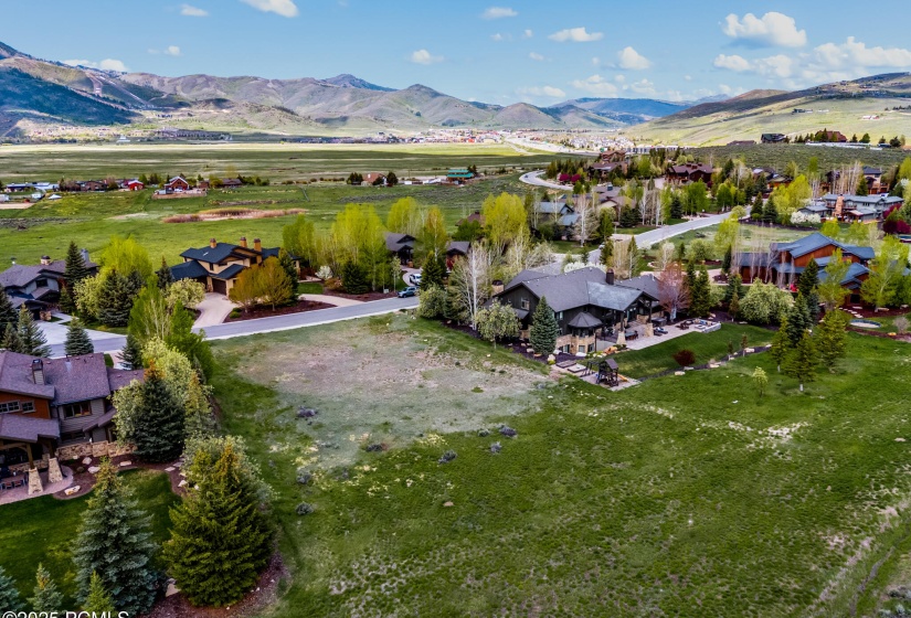 5795 Mountain Ranch Drive-13