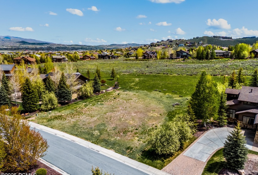 5795 Mountain Ranch Drive-11