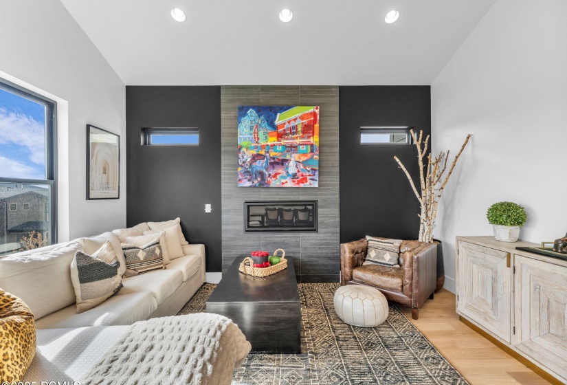 18-web-or-mls-2698-s-bailey-ct