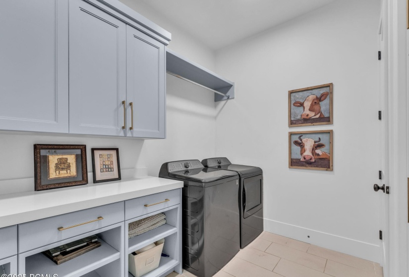 26-web-or-mls-2698-s-bailey-ct