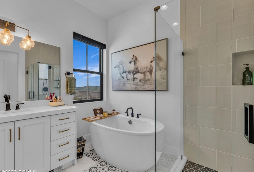29-web-or-mls-2698-s-bailey-ct