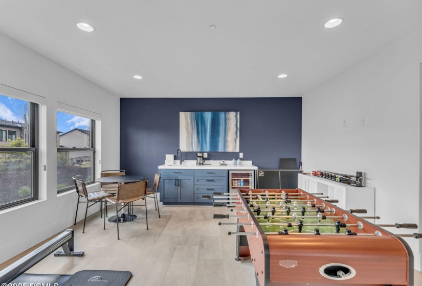 54-web-or-mls-2698-s-bailey-ct