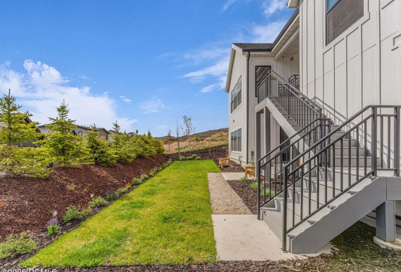 59-web-or-mls-2698-s-bailey-ct