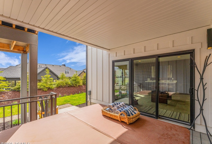62-web-or-mls-2698-s-bailey-ct