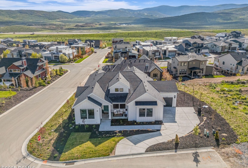 66-web-or-mls-2698-s-bailey-ct