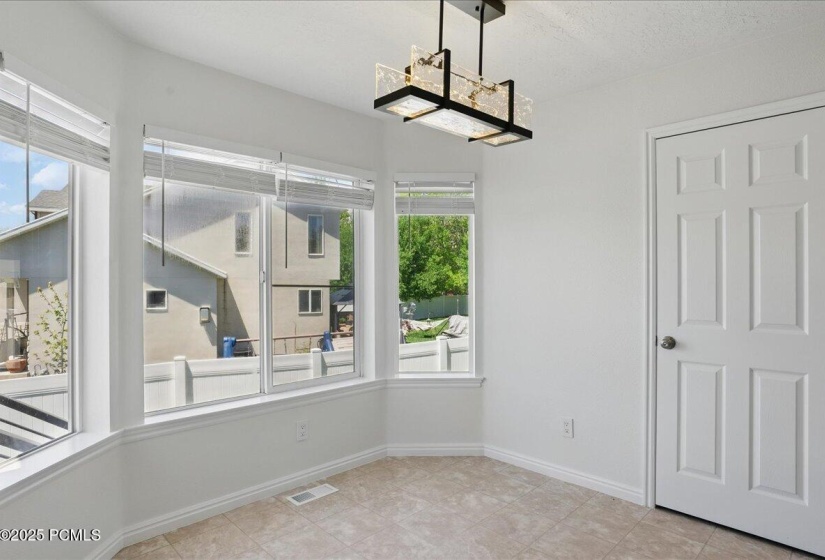 16-5167 Rodeo Cir Spring-15