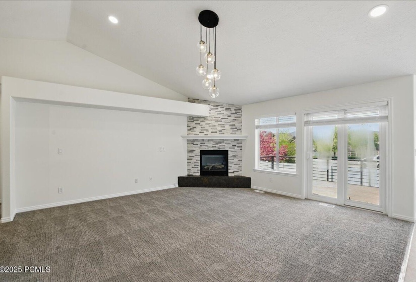 09-5167 Rodeo Cir Spring-8