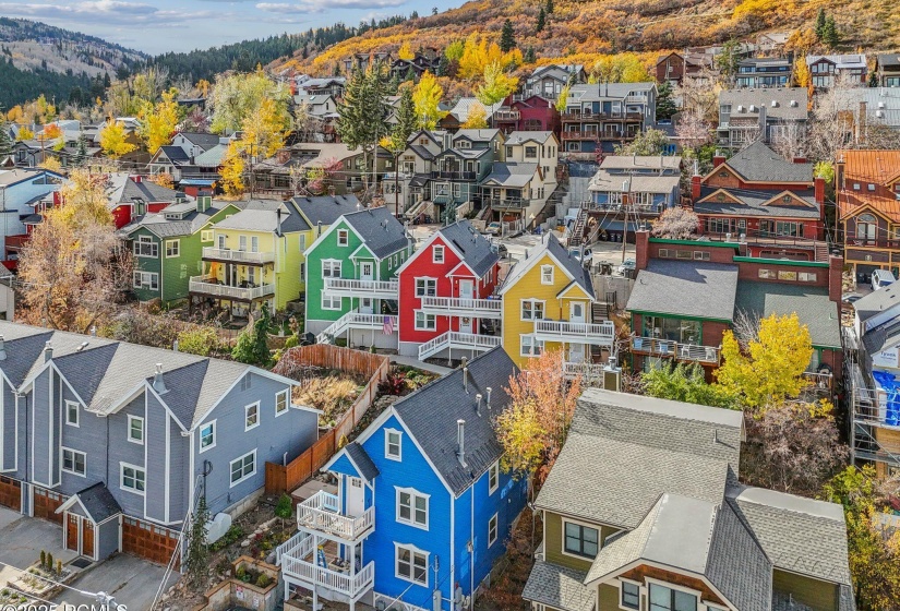 236 Woodside Ave unit 11, Park City_Dron