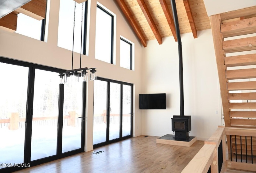 8_living room