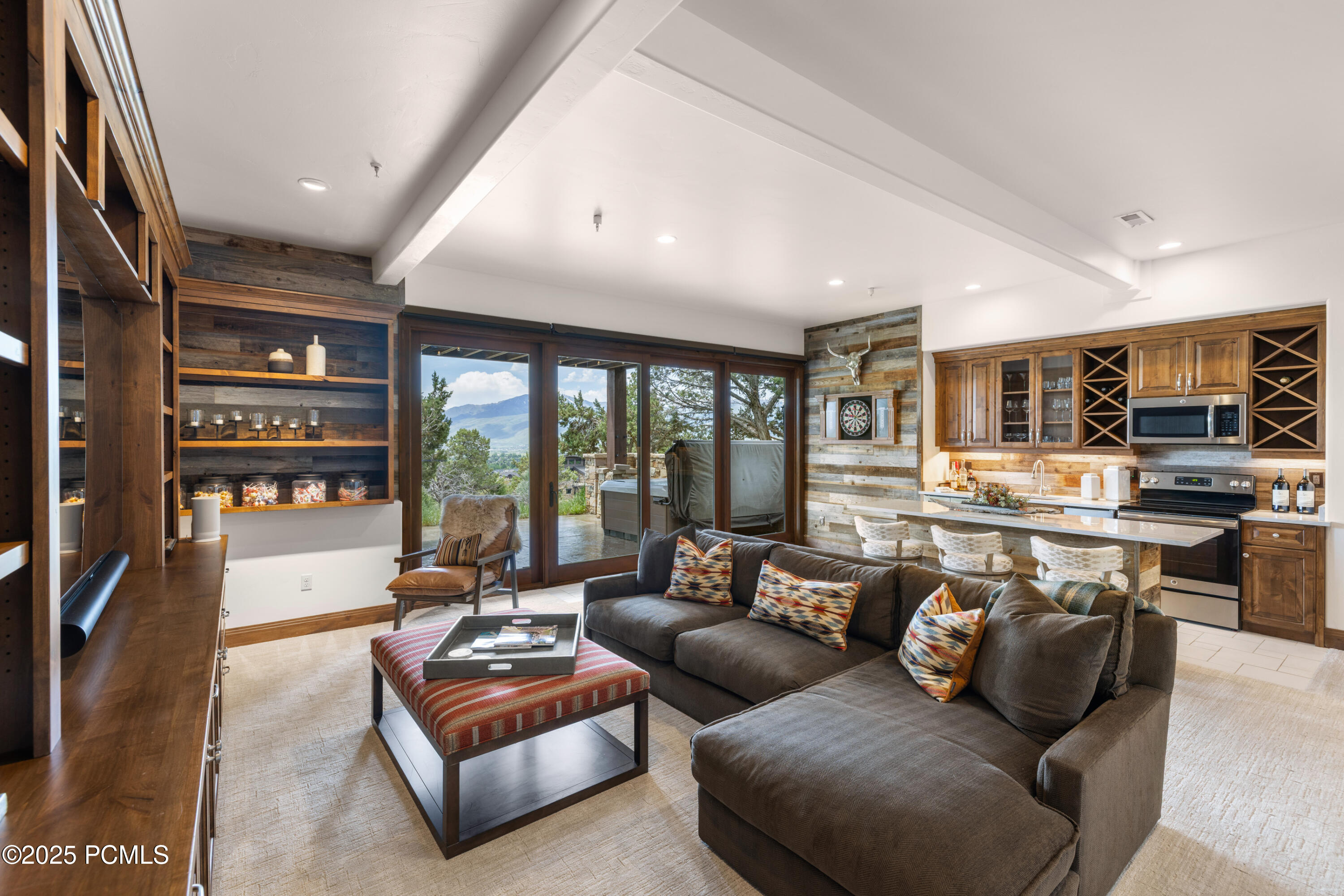 2314eFlattopMountainDr-35
