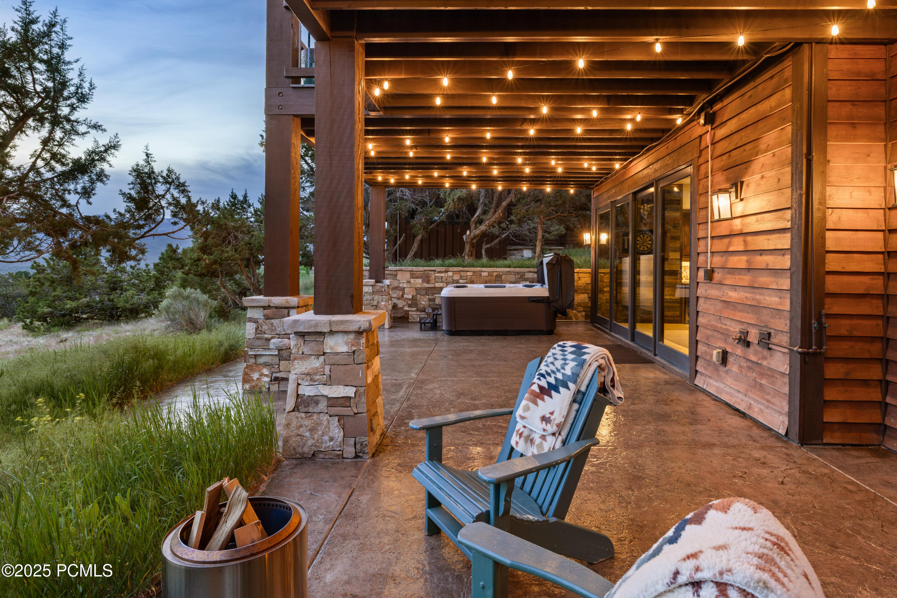 2314eFlattopMountainDr-59