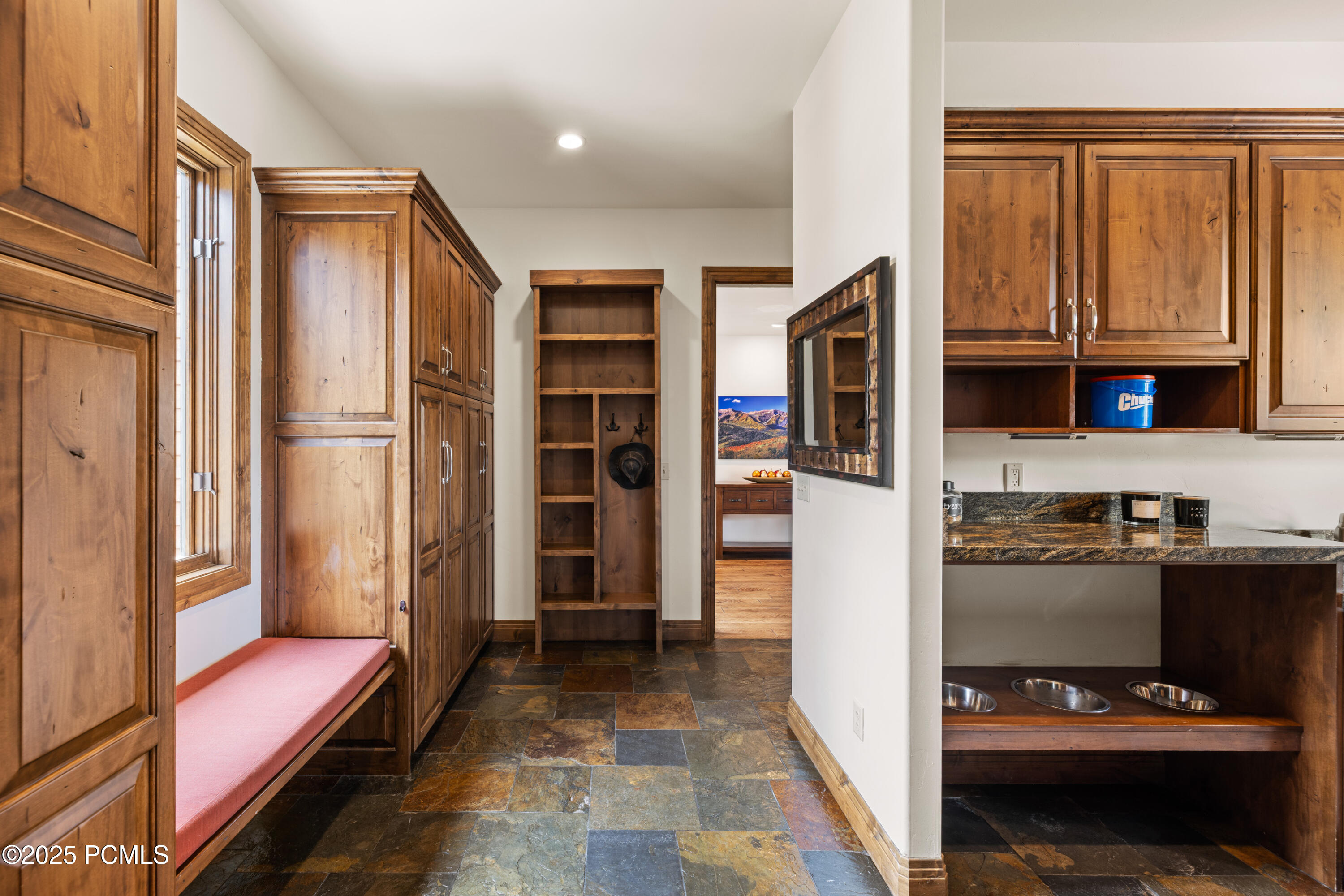 2314eFlattopMountainDr-49
