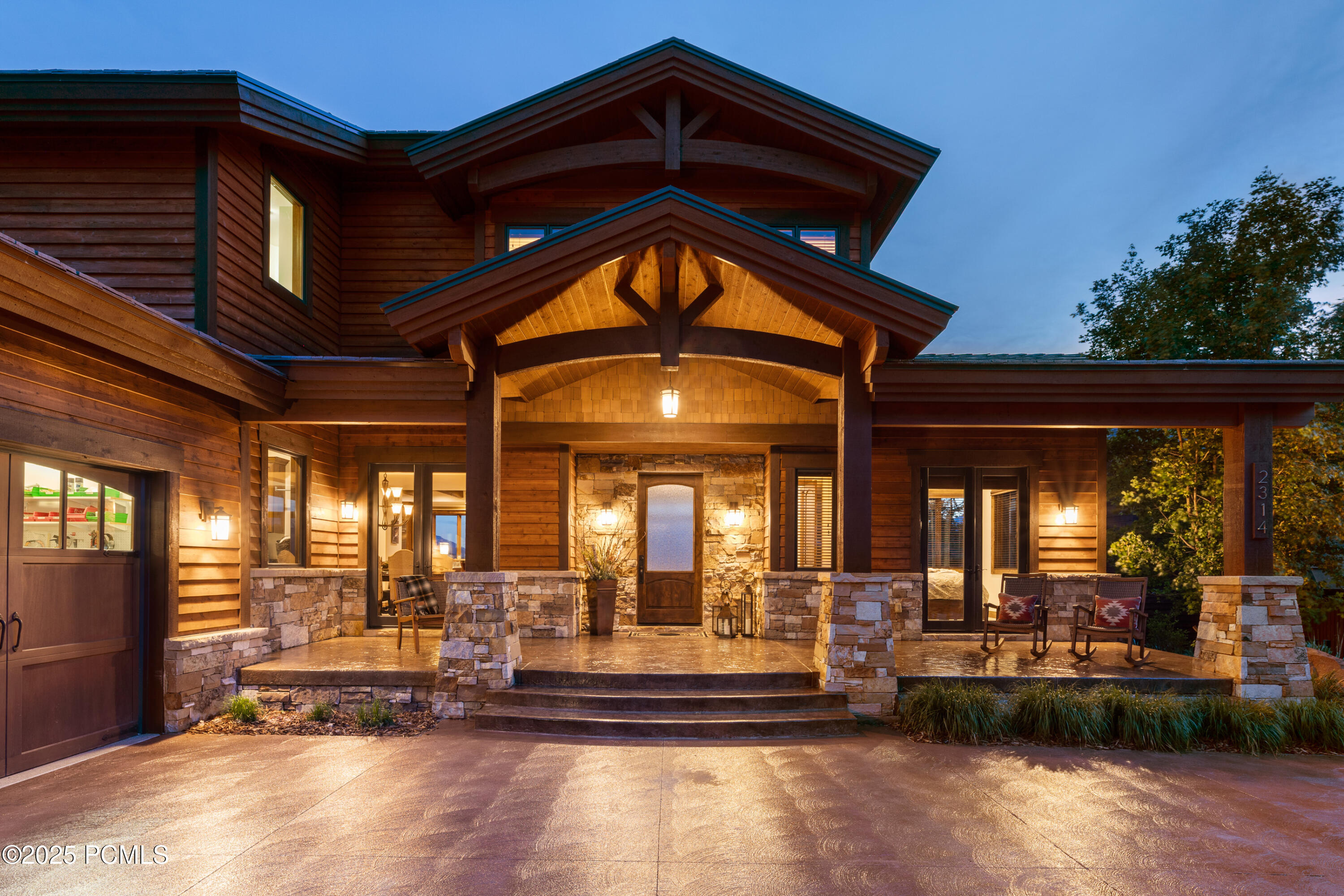 2314eFlattopMountainDr-50