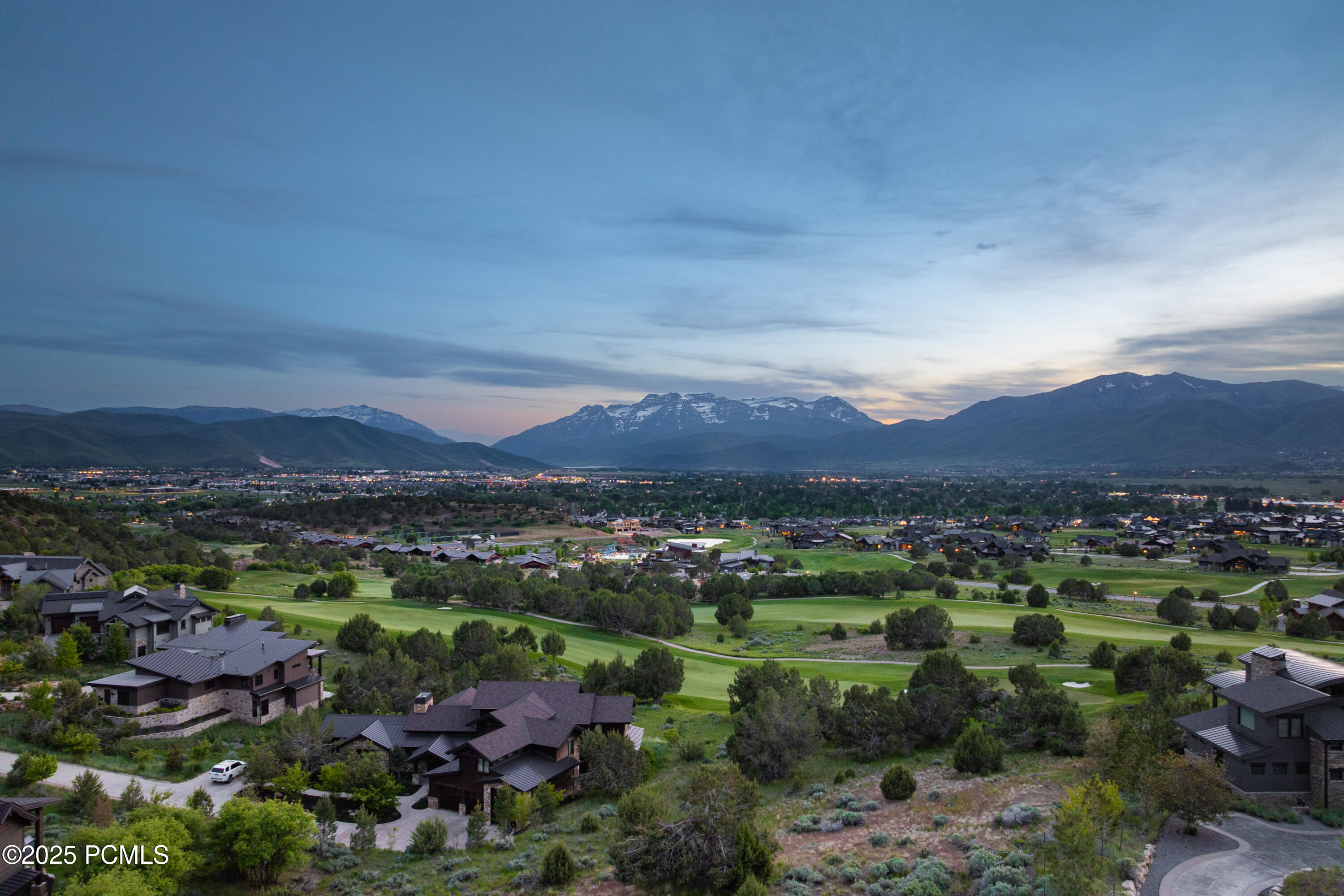 2314eFlattopMountainDr-76