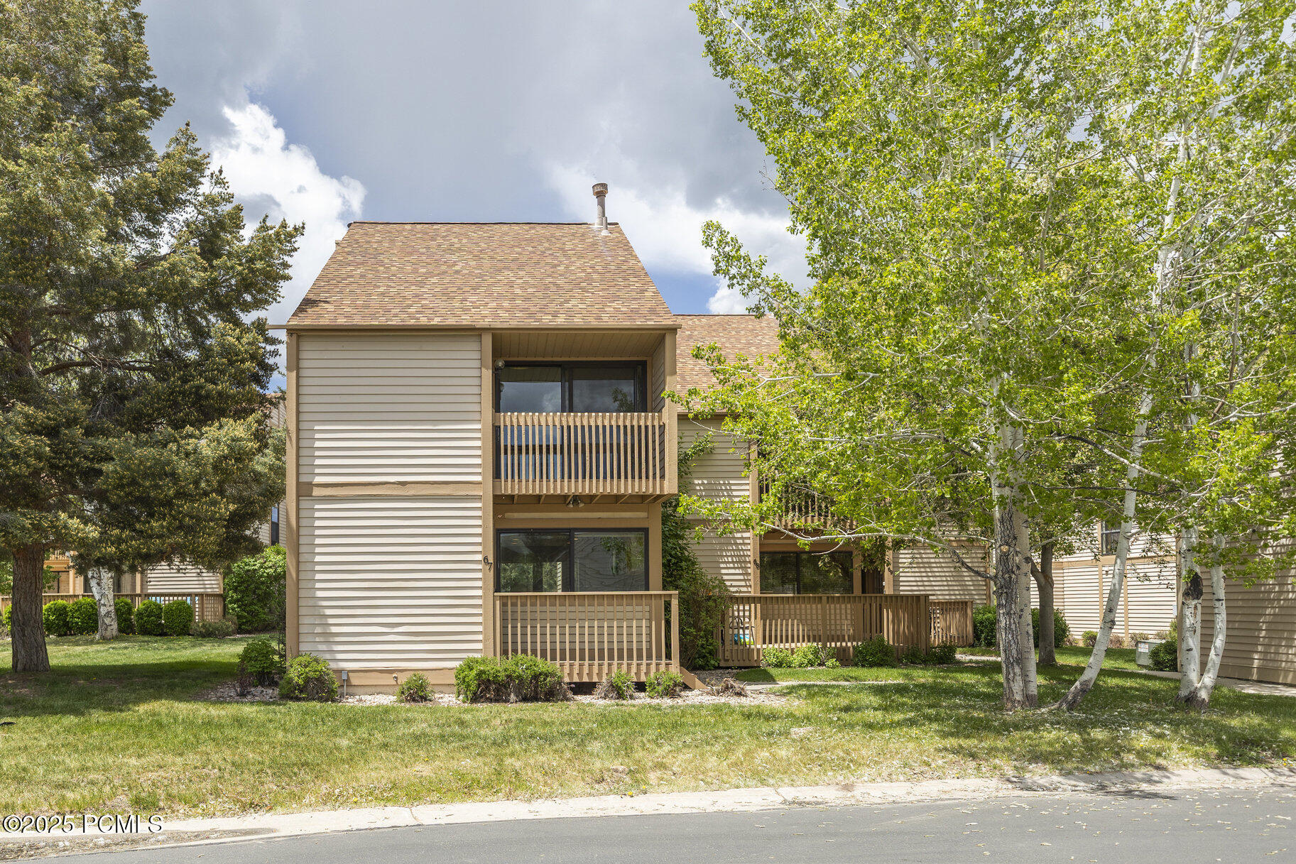 001_67_vantage_court-1_876