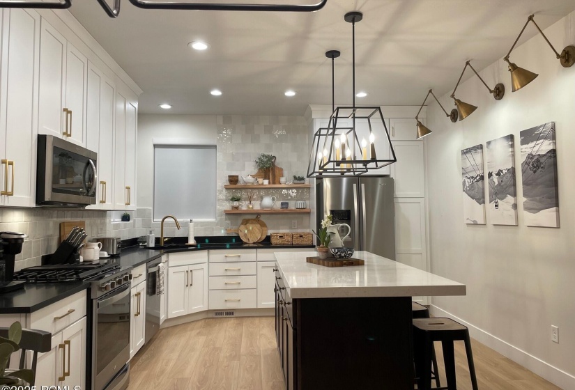 Kitchen 4