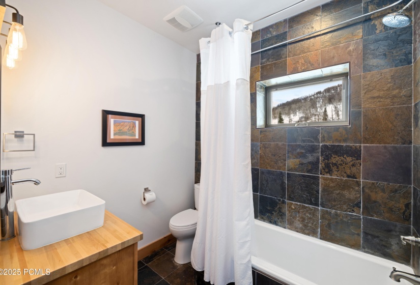 035_10256northbasincanyonrd-50_388