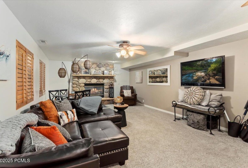 36-Family Room