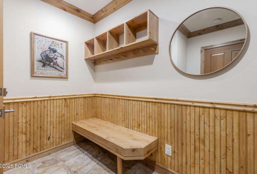 027_14_potters_lane_unit_14-2_161