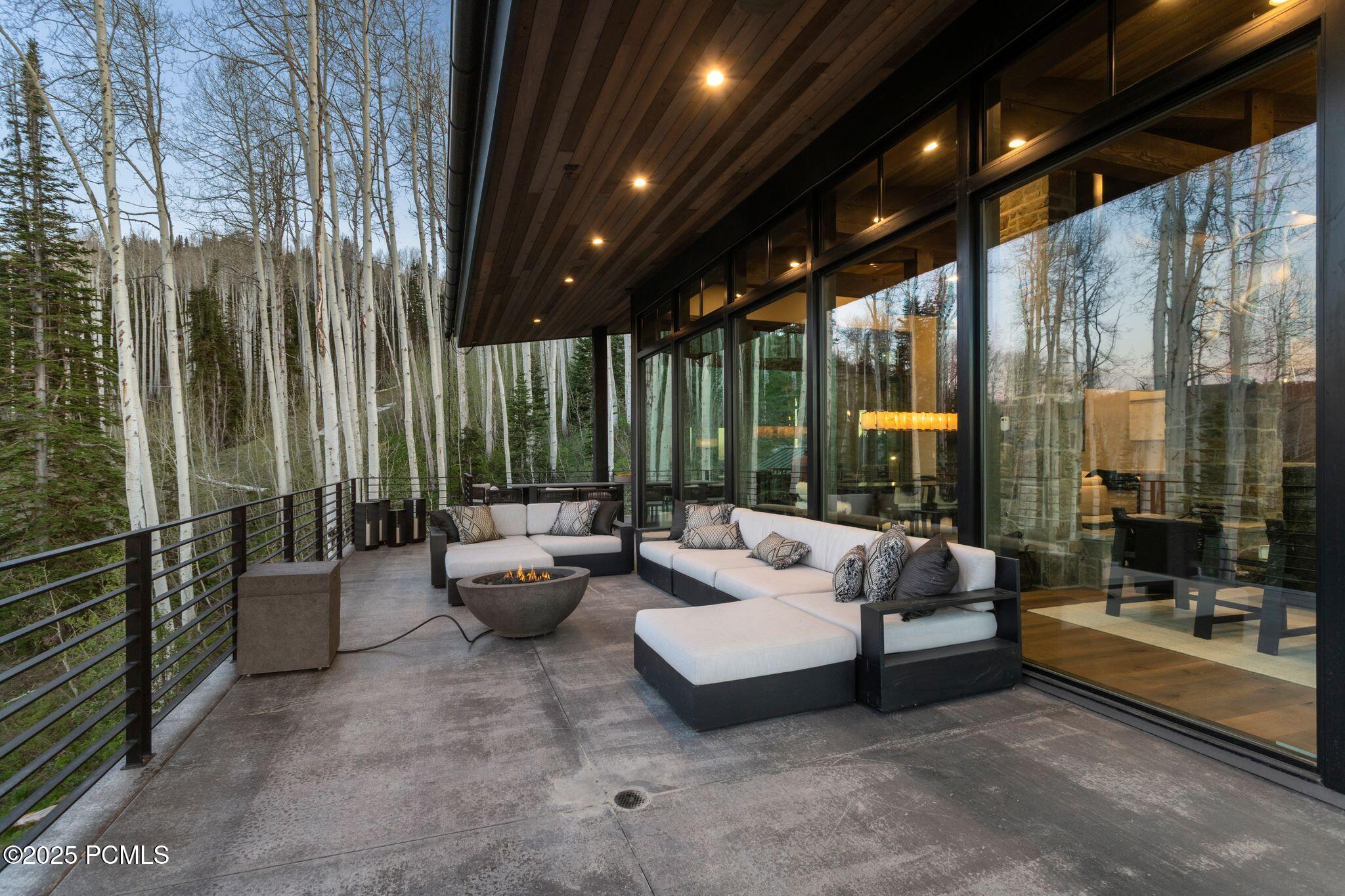 152 White Pine Canyon, Park CIty_Twiligh
