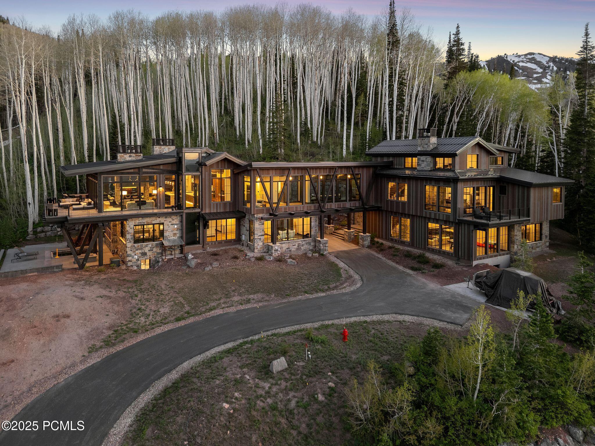 152 WPC Park CIty_Twilight045