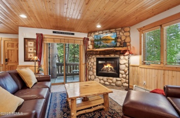 3988 Timber Wolf Lane, Park City, Utah 84098, 2 Bedrooms Bedrooms, ,3 BathroomsBathrooms,Residential,For Sale,Timber Wolf,12502419