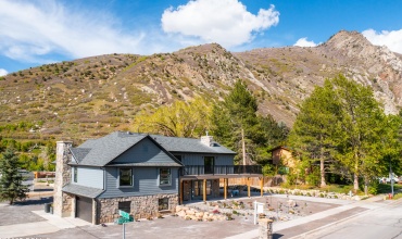 3787 E Little Cottonwood Ln-03