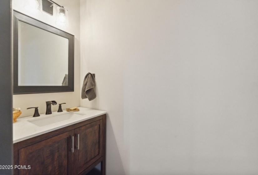 15_Powderroom_1800x1200_4235587