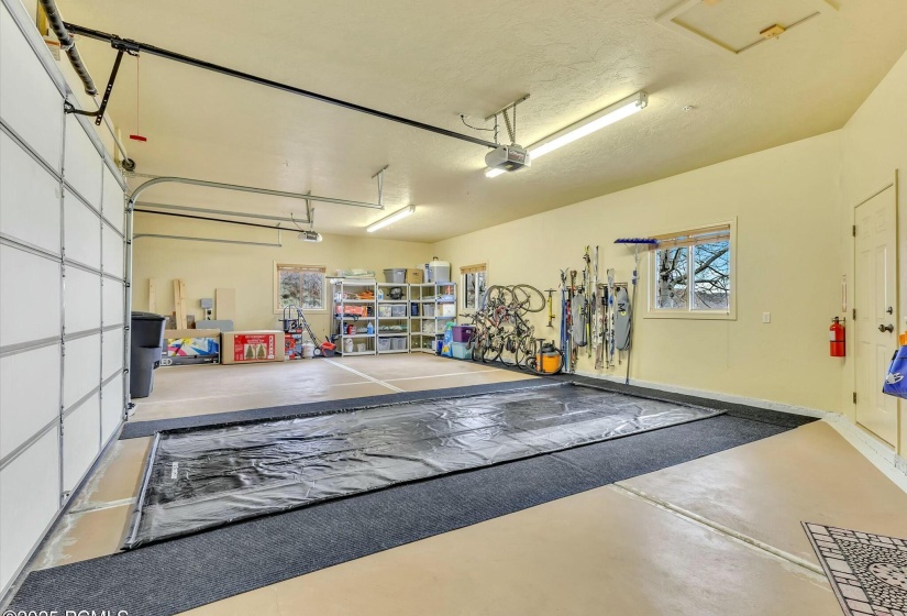 3 car garage