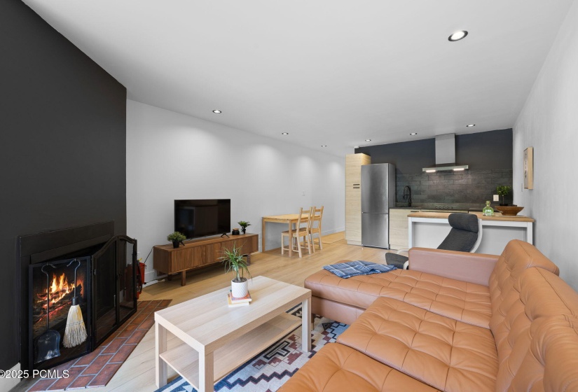 25-web-or-mls-7J4A9839
