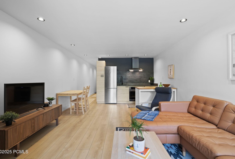 23-web-or-mls-7J4A9833