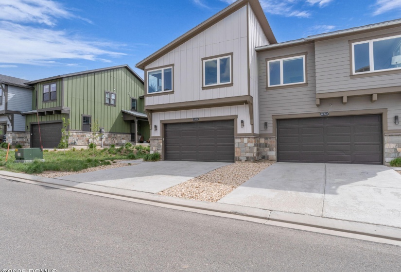 3-web-or-mls-12852-n-belaview-way