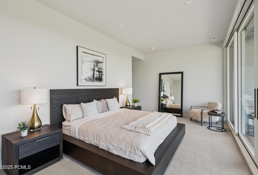 65_Bedroom_1800x1200_4239887