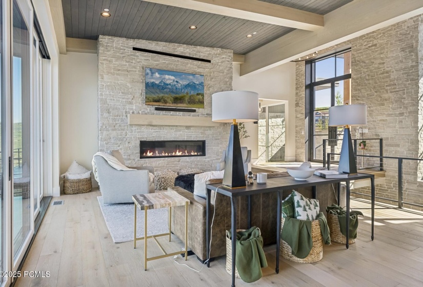 22_Livingroom_1800x1200_4232992