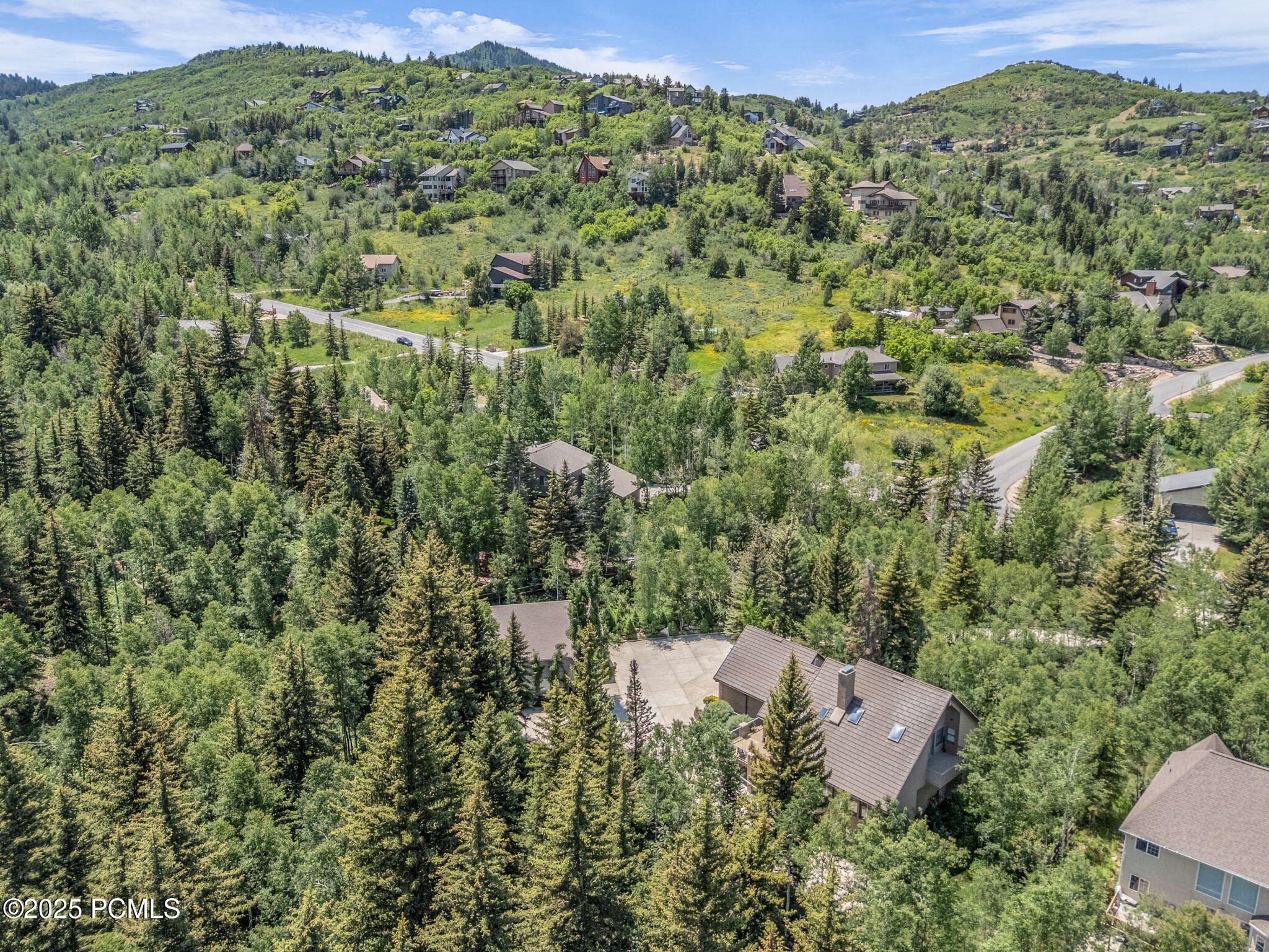 32-web-or-mls-7634-pinebrook-rd
