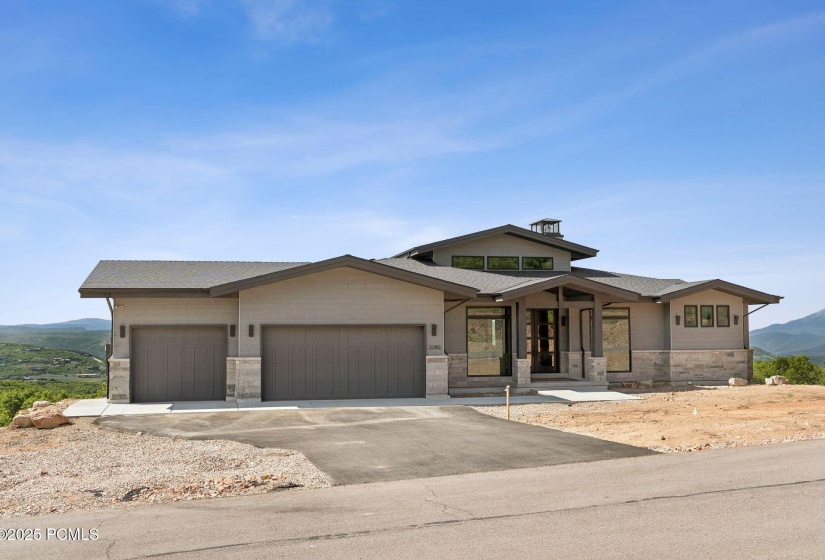 2280 E Outlaw Rd, Hideout_HDR067