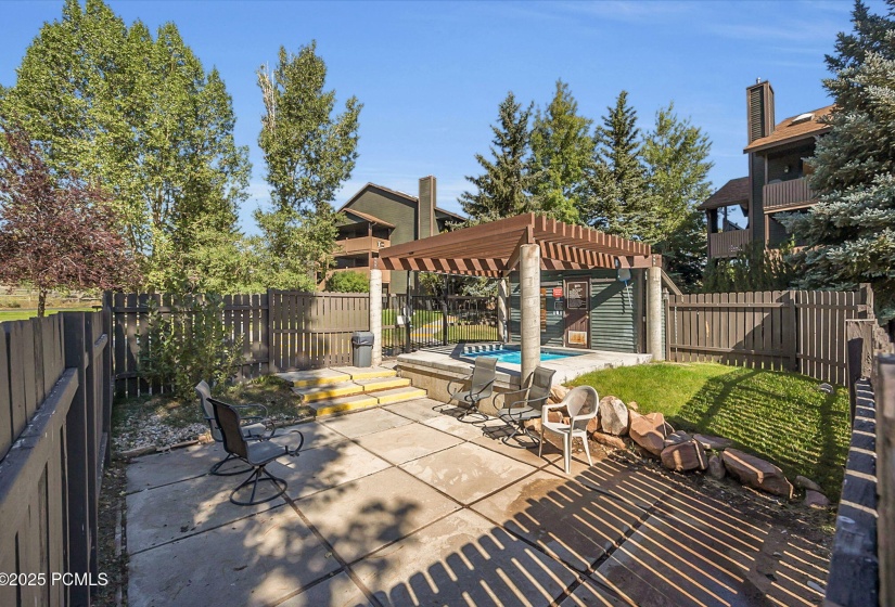 28-web-or-mls-6821-n-2200-w-11k