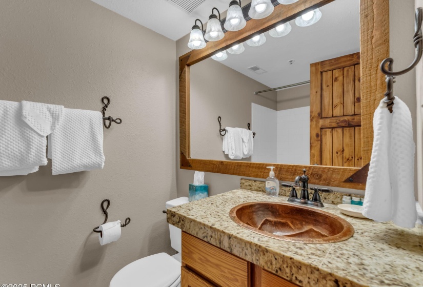 8-web-or-mls-6821-n-2200-w-unit-11c