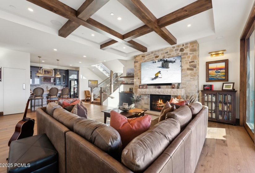 10_Familyroom_1800x1200_4210561