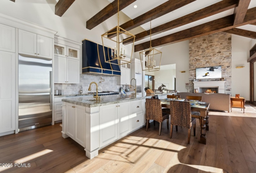 39_Kitchen_1800x1200_4210590